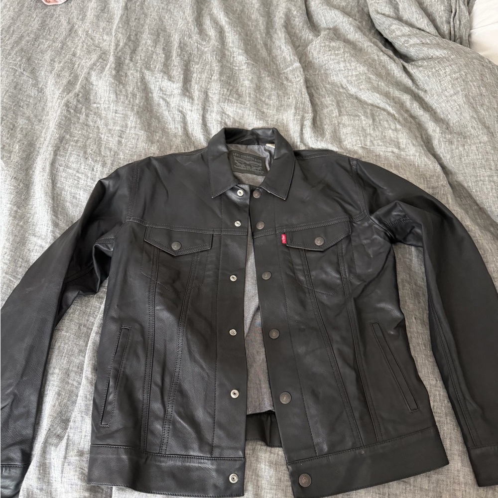 Men's Black Leather Jacket